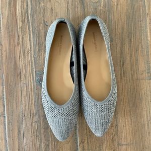 Banana Republic factory gray flats size 7